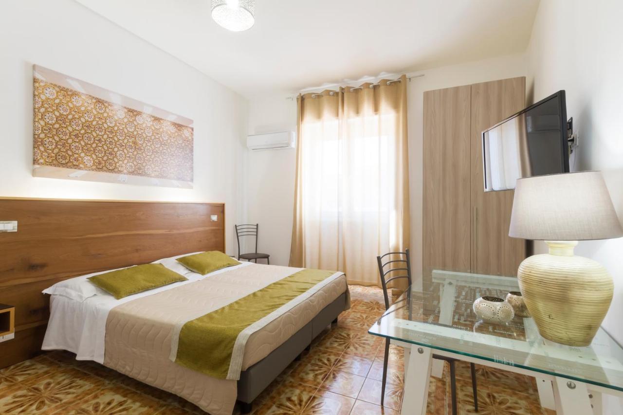 Comfort Triple Room