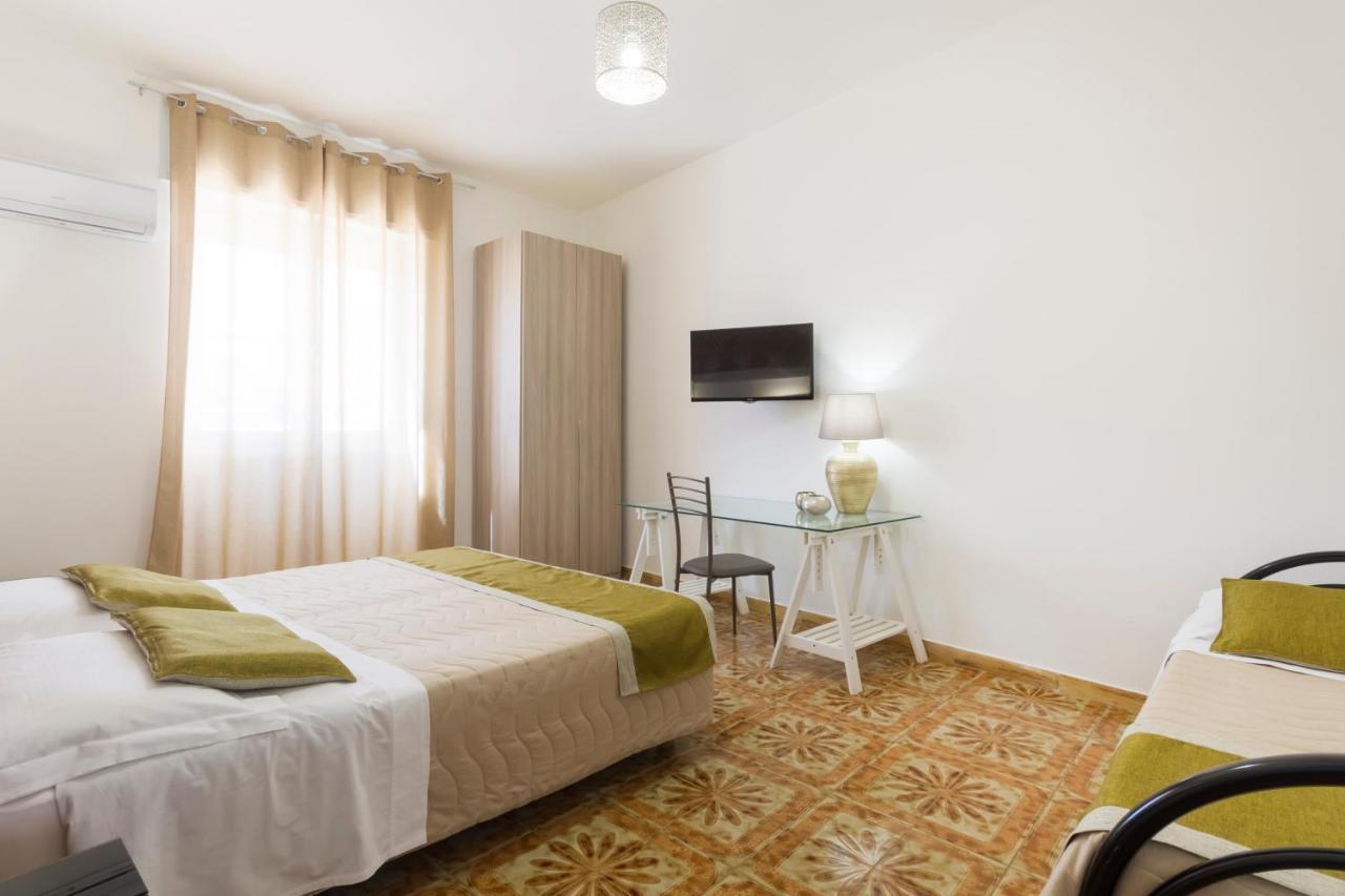 Comfort Triple Room