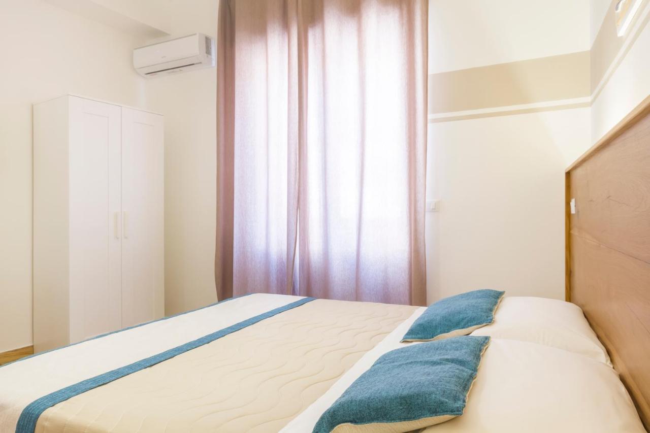 Standard Double or Twin Room Balcony