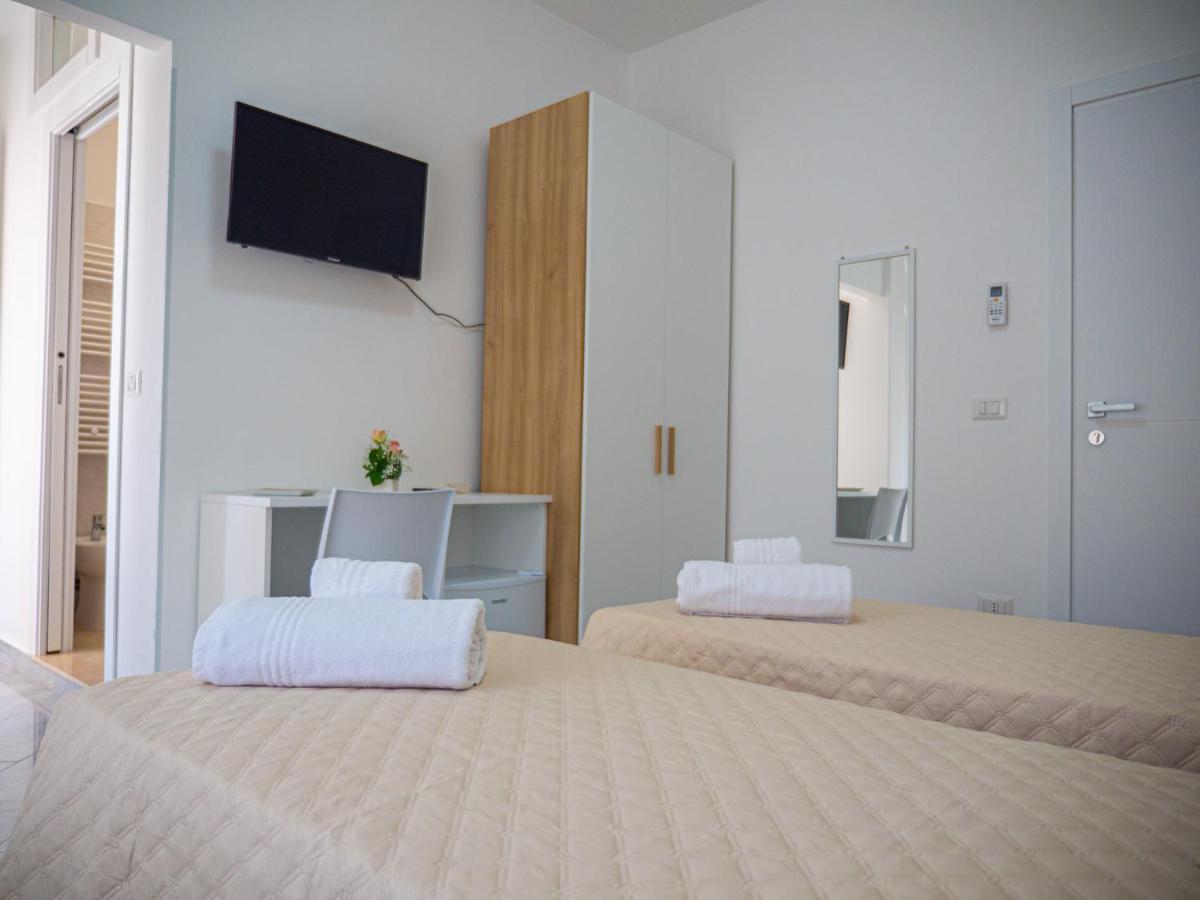 Double or Twin Room Balcony